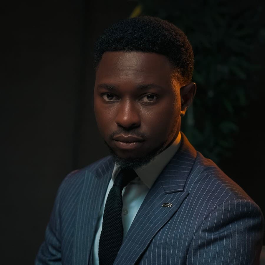 Tunmise Apara - Lead Coach